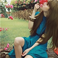 ��Լ���е��⾳�³�Ů��QQͷ�� 