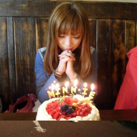 ����������ʱ��Ů��ͷ��_�紵��,ҡ�ε�˼�� 