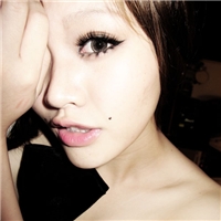 ������һ�����µ�Ѥ����δ�� 