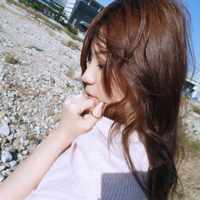 С�˸е�Ů��ͷ�� ʱ�ⲻ����ת