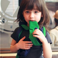 ����ͯ���⾳ϵ��QQͷ�� ͯ��������ڻ����г���