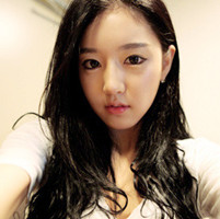 �������ÿ�Ů��ͷ�� ���е��յ���վ����