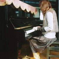 �ഺ������,ϲ�������һĨ�߲ʵ�Ѥ�� 