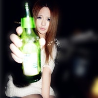 ���з��Ů���ɰ�QQͷ�񣺽���Ļ����ҵ��˿��ָ�Դ