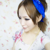 ΢Ц����ǷΨ��Ů������ͷ�����Ⱞ��һ��