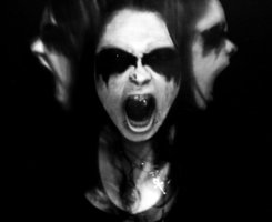 ŷ������ڰ׿ֲ�ͷ��ͼƬ 