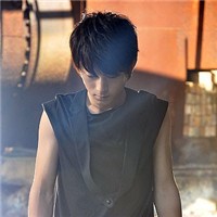 �����ͷ�� 