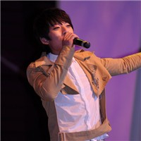 �����ͷ�� 