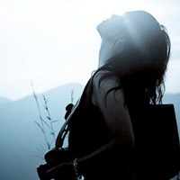 С�˸е�Ů��ͷ�� ʱ�ⲻ����ת