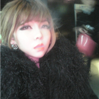 ���Ķ��˵ķ�����Ů��ͷ��