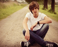 ���ǵ��������죬�Ұ�̸�죬�㰮QQͷ�� - QQ����ͷ���ȫ