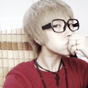 12�ŷ�����QQ����ͷ��һ�Զ�