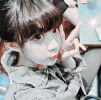 ̫������Ů��QQͷ�񣺷ŵ��ҵķ��պ���־ͻ���