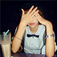 ����������ĳ�����Ů����QQͷ�� 