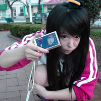 2011���ϵ����ѧ����Ů���ɰ�ͷ��