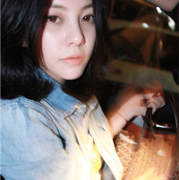 ������ڰ׵��������׺ɫ�� 