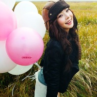 ������д˼��ĸ���QQͷ��[Ů��] 