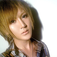 ϲ�����˺���������Ψ��ͷ�񡢸߶ȷ����Ѱ��ʱ�ļ���