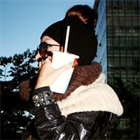 �������µ��ֵܽ��úÿ�����ͷ�� 