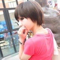 �ഺ�����ĸ��Ի���Ů��Ψ��������ͷ��_��ɬ�ҳ����㽵����� 