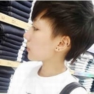 �ɰ�Ψ��˧˧������ͷ��_���������Ÿ��ָ�ֵı�����ĺܿɰ�