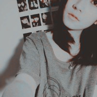 ���վ����Ǹ�Ů�� �����͵�Ů��ͷ��