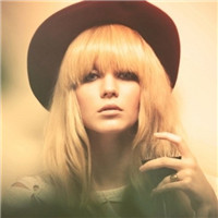 ŷ���⾳��������Ů���Ƿ�ͷ�� 