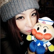 ���²���ʮ��Ů������ͷ������׷���Ҹ��ڻط�