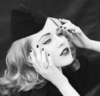 �� �� �֡�QQͷ�� 