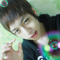 ��������ȵ�QQͷ����һ�����ټ������յ�����