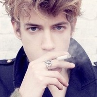 �鰮�ϲ��Ϸ�����QQͷ�����������ز�������ʹ