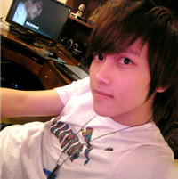 ���Ľ��н׶ο���ʽͷ��