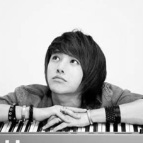 �ÿ��ķ������ڰ�ͷ�� ����Ϥ��İ���ı�Ӱ 