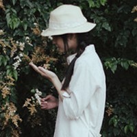 ɢ�����ഺ��,˭����Ц���뿪 