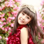 Ѱ��һ����ʵ����м��� 