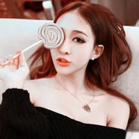 ���Ĵ�����ı��°���ɫͷ��