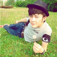 ���ϳ���ʱ������QQͷ����ͻ���һ����������