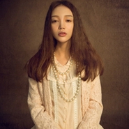 �е㱯�˵�QQŮ��ͷ��,�ķ����ҵ�ʱ��ֻ��һ���˰�������