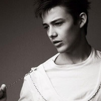 ��ʷ��� ����˧������������ͷ��