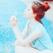 ƯƯ����ÿһ��Ů��ͷ�񣬰�������һ��չʾ�����