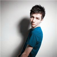 ��Щ�� ����һ��׷��Ů�� ����ͷ��