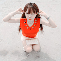 ��������ɫŮ��QQͷ��{һ}