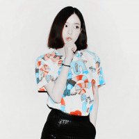 ��������ɫŮ��QQͷ��{һ}