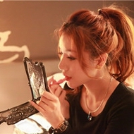 ��̬Ů���崿�ɰ�ͷ�����ǵ�һ��һ��������ô���Ŷ���