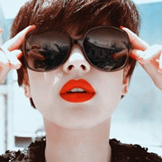 ���Ǹ����� һ���������ǿ�ķ��ӣ�����