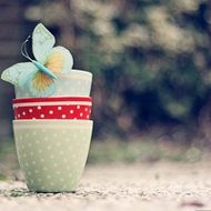 ����ʵΨ���羰ͷ������һ˲��ʱ��·�ͣ�Ͳ�ǰ