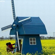 ����ʵΨ���羰ͷ������һ˲��ʱ��·�ͣ�Ͳ�ǰ