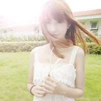 ԭ��ֻҪ�¸� ��Ҳ����Ц���绨 Ů��ͷ��