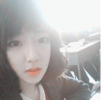 ����С����� ����ɫŮ��ͷ��