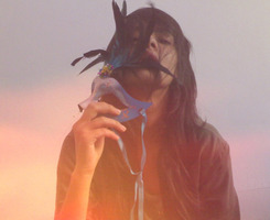 ŷ��ͷ���ͼ �ķϵ�������Ϊ��˭